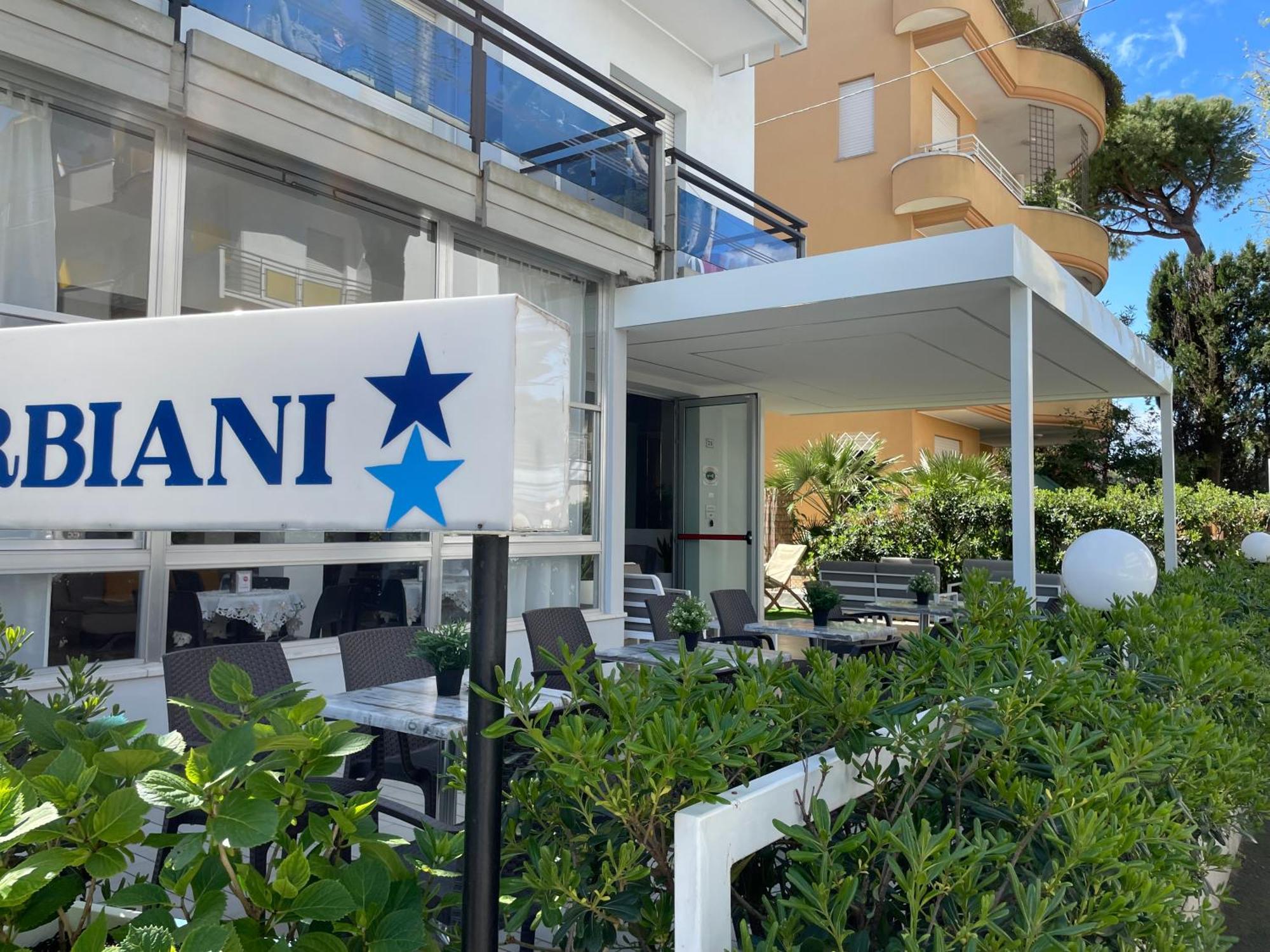 Hotel Barbiani Riccione Extérieur photo