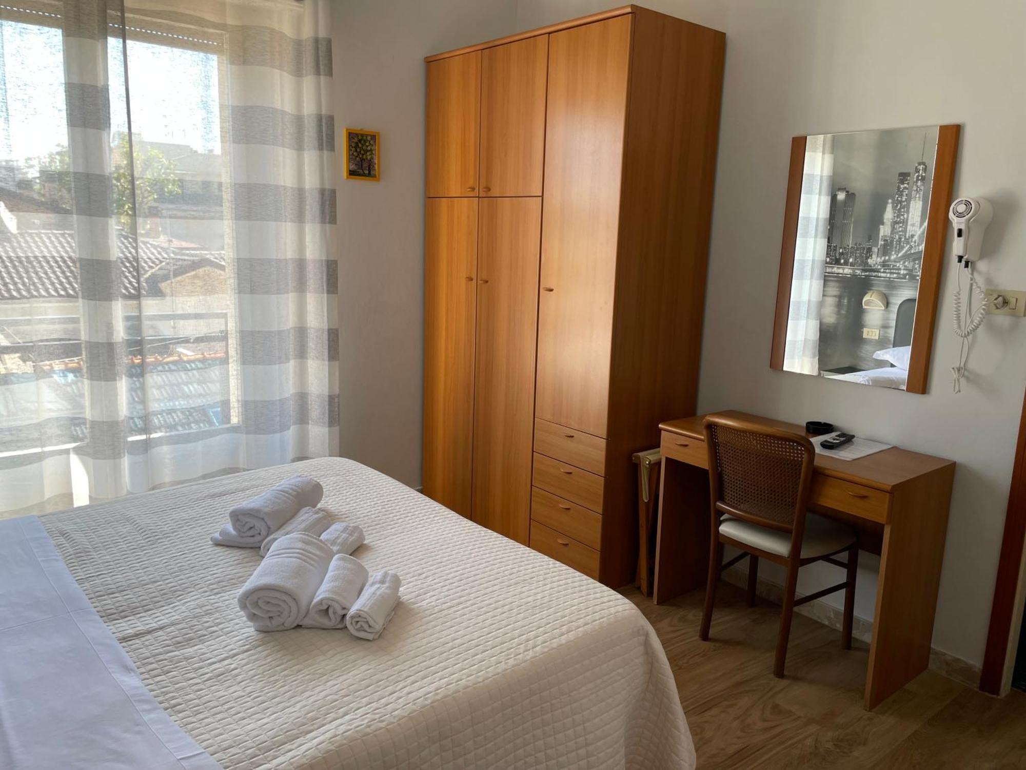 Hotel Barbiani Riccione Extérieur photo