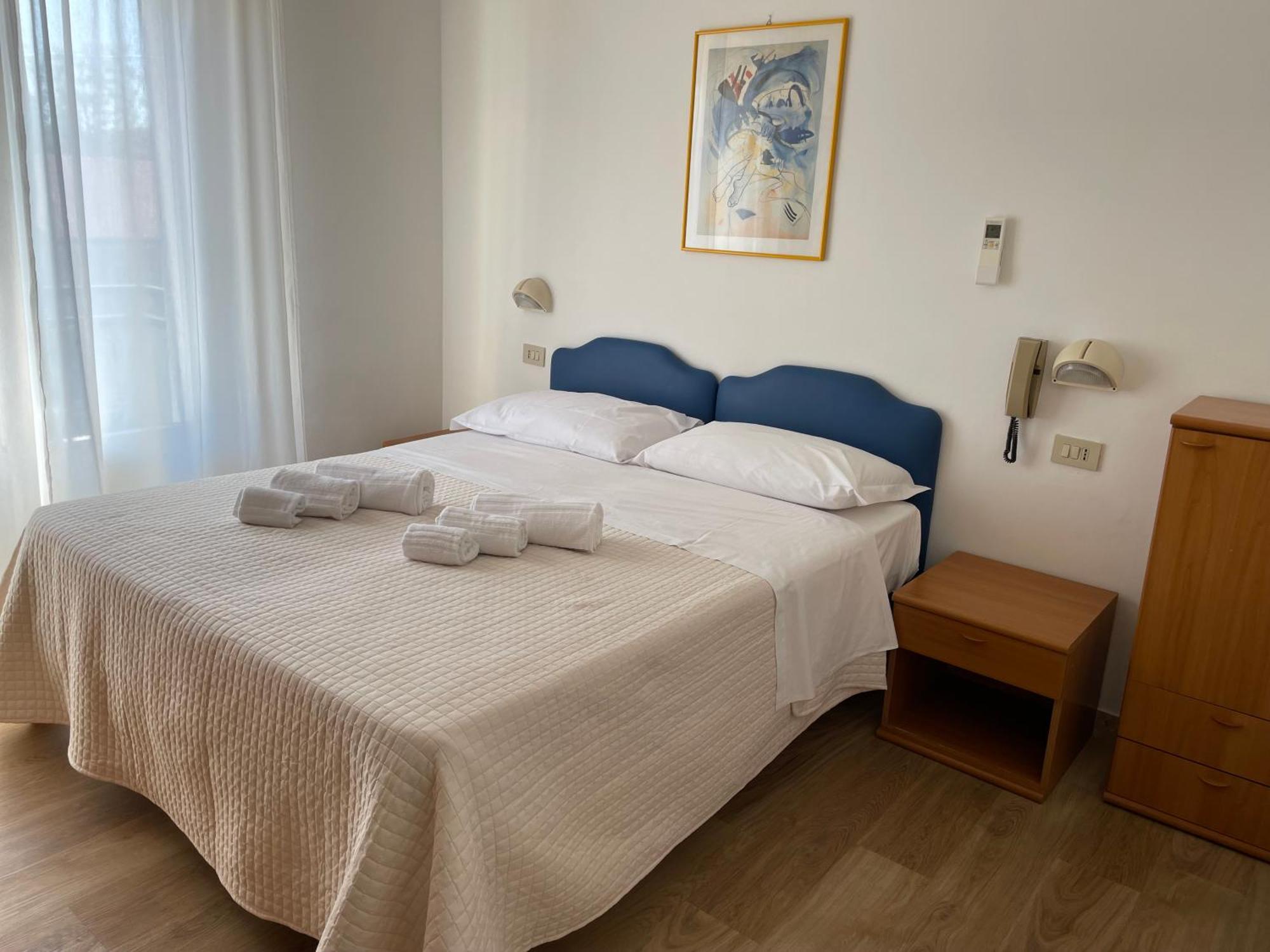 Hotel Barbiani Riccione Extérieur photo